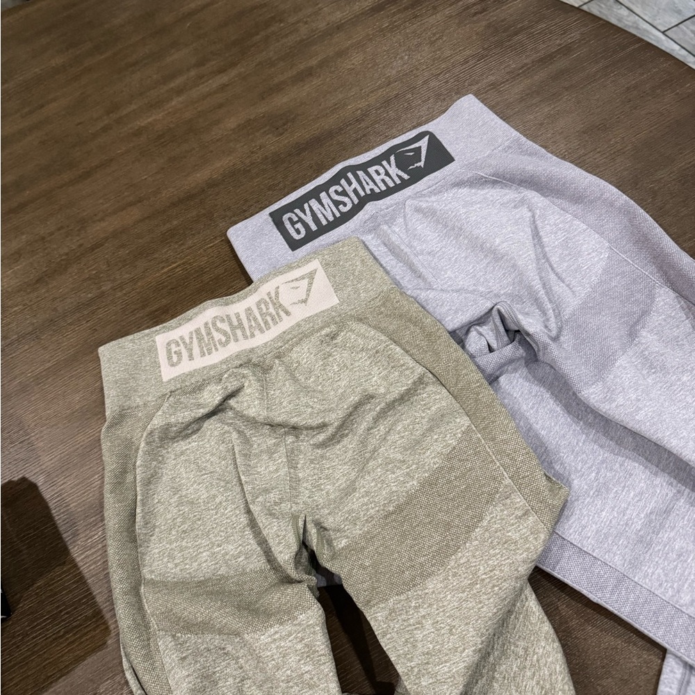Gymshark Women's Leggings Set - lavender&&Tan/Green M